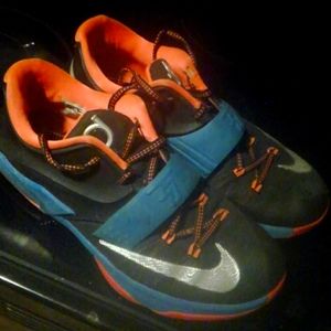 Kd 7 size 7